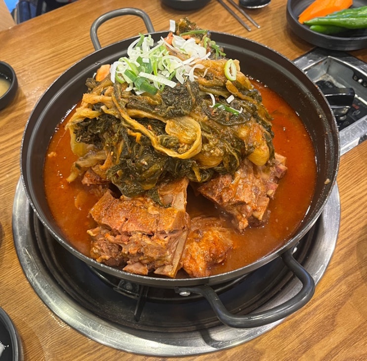  영통구청 맛집 회식장소 추천 김윤이 감자탕&숯불구이 영통구청점