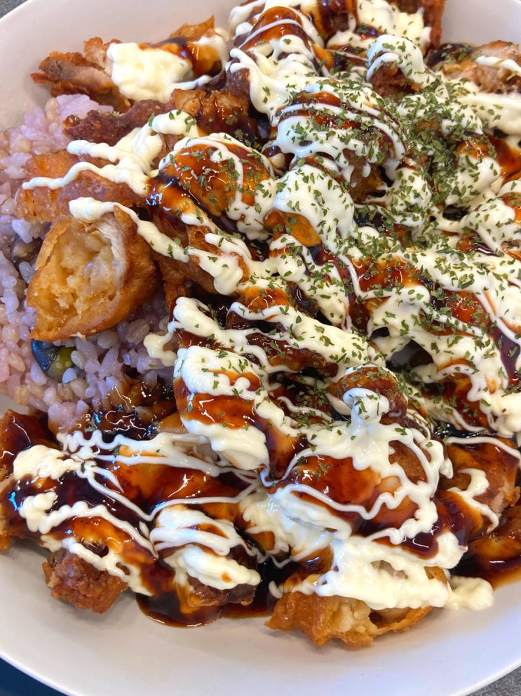  치킨과 감자튀김 새로운 맛?