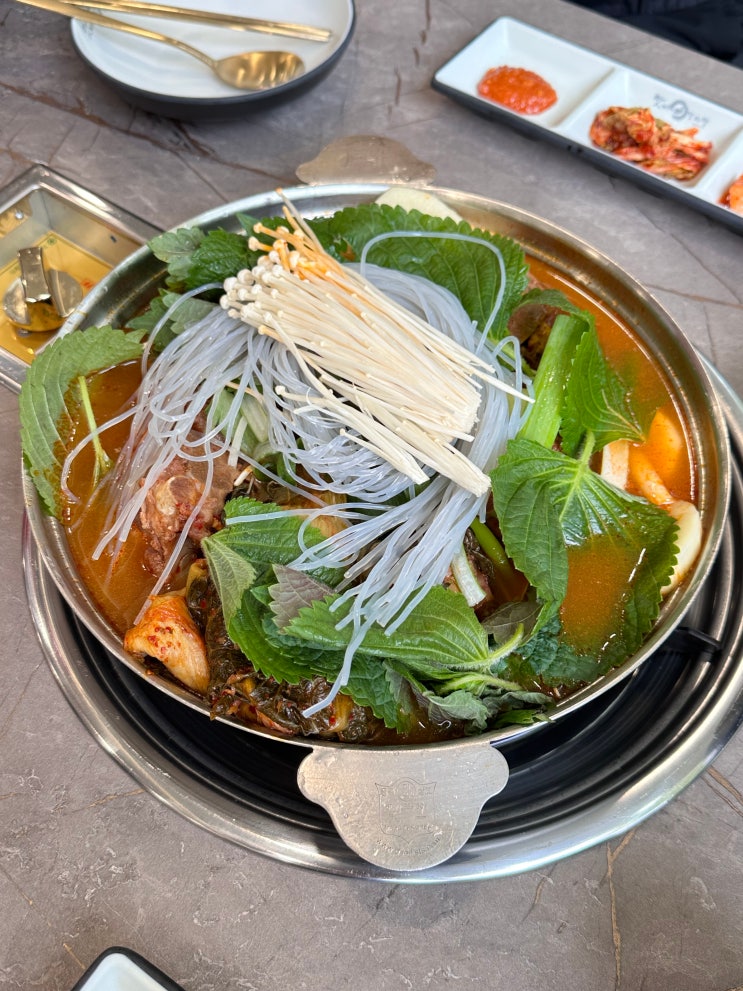  부산 만덕 맛집 맛나감자탕 만덕점