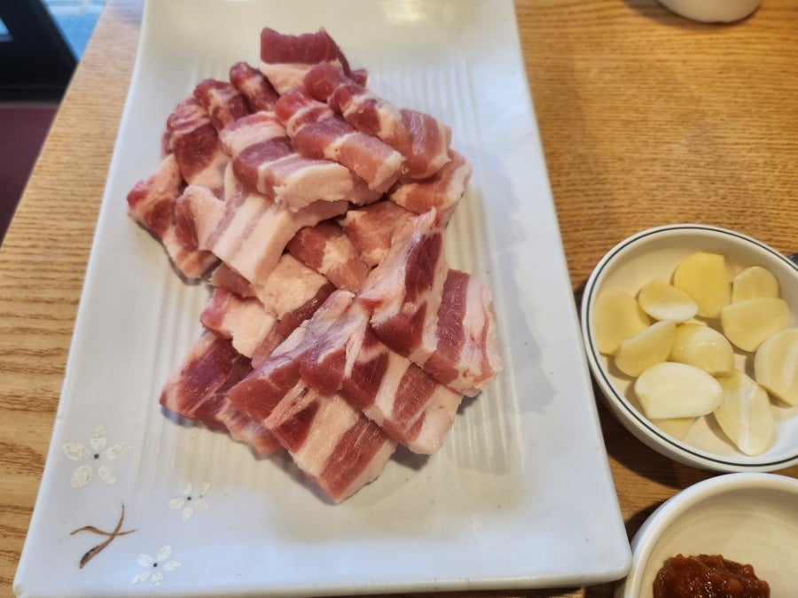 묵은지삼겹살꿀꿀이네 사진 2