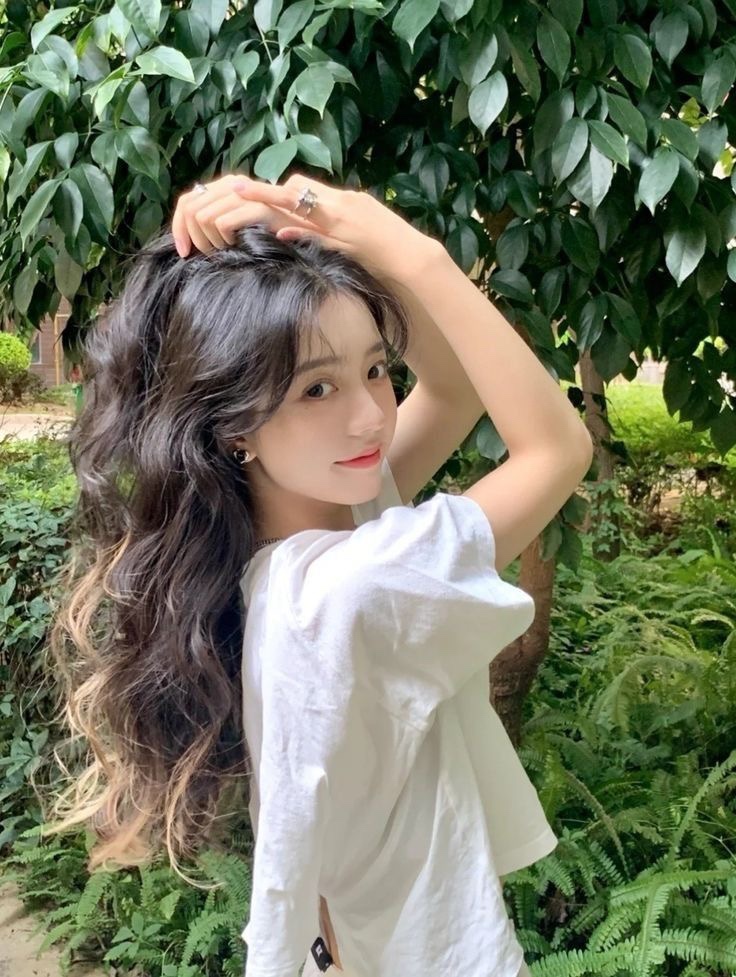 [ 신논현역미용실 ] 여름 햇살과 찰떡 나를 가장 빛나게 하는 머리 / 굵은 히피펌 / 젤리펌 / 히피펌 잘하는 몬도서울 은하쌤