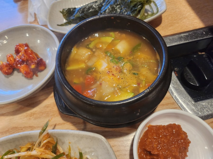묵은지삼겹살꿀꿀이네 사진 6