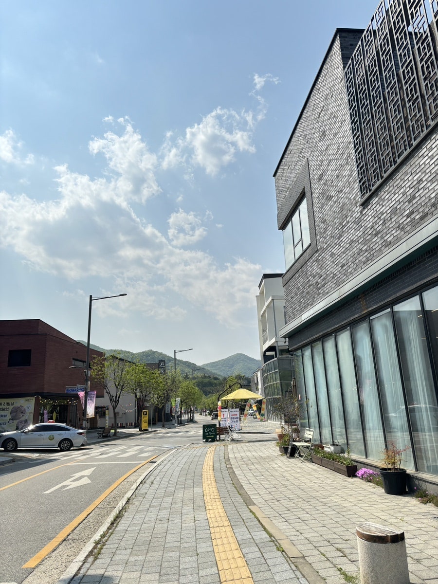 언제나봄날 사진 1