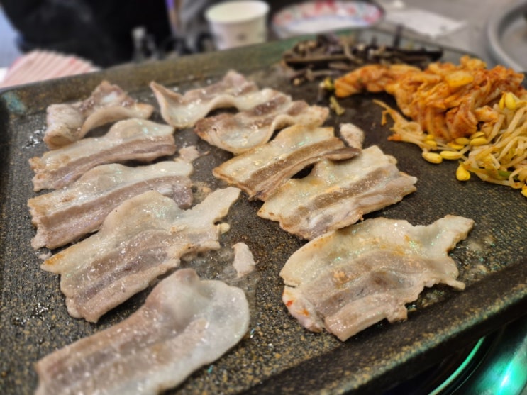  분당 정자역 맛집 정겨운 분위기에서 즐기는 냉삼 은박집
