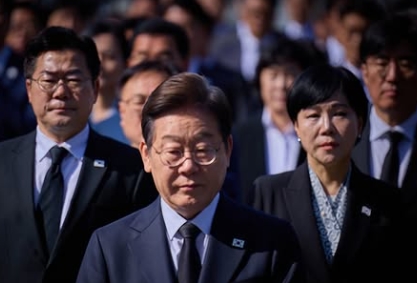<b>이재명 선대위</b> 출범...<b>윤여준</b>,김부겸,<b>정은경</b> 등 참여