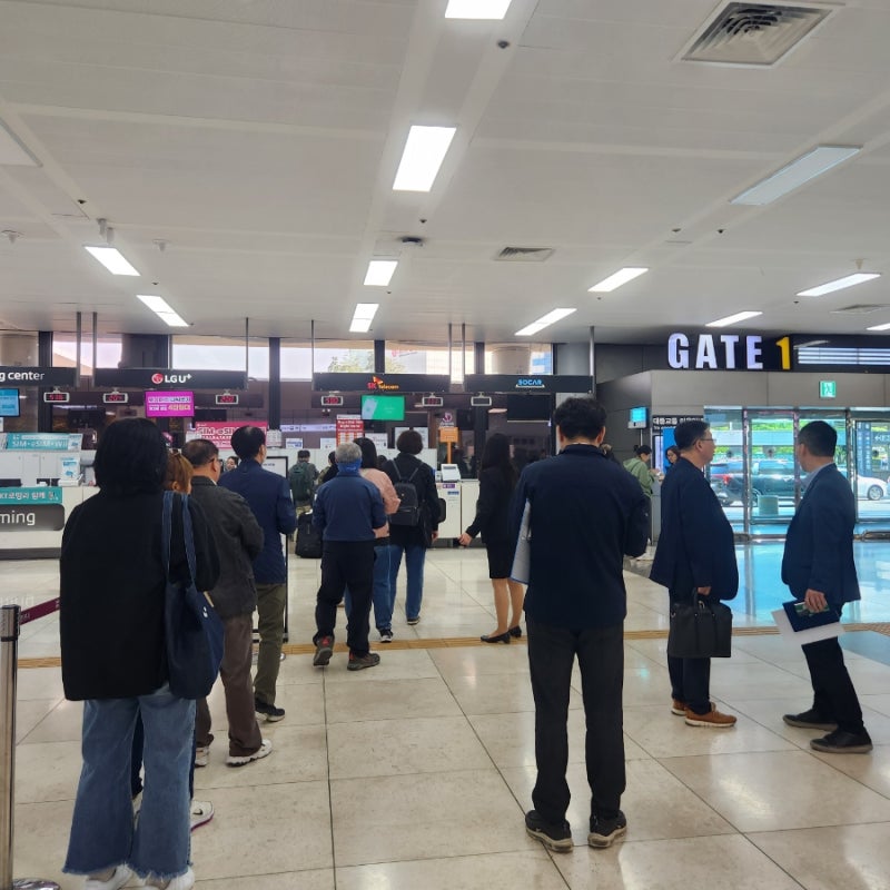 sk텔레콤 해킹사태 국제선 김포공항 유심무료교체 usim sk로밍센터 1시간 대기 성공