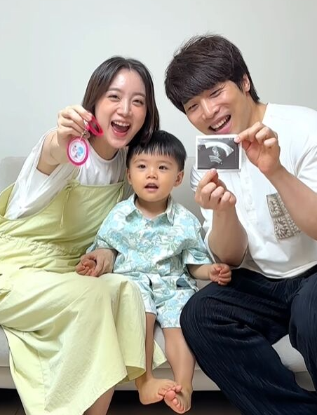 "<b>집값</b> 1위" <b>홍콩</b> 친정집 공개한 원더걸스 <b>혜림</b>, <b>슈돌</b> 출연에... 