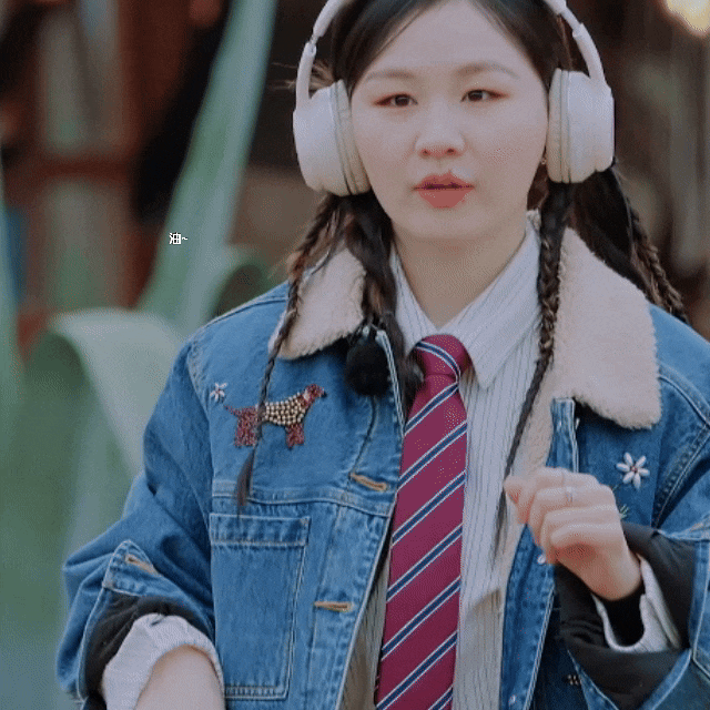  이 악물고 모른 척하고 있었는데