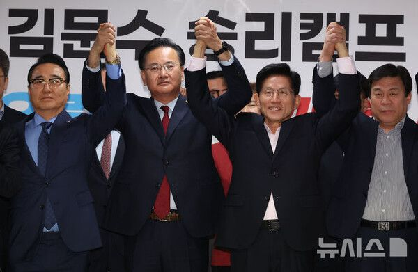 홍준표 캠프 의원들, 김문수 지지 선언…