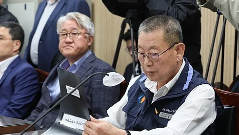 서울 시내<b>버스 노조 파업</b> 시작, 준법운행하니 출근 늦어지는... 