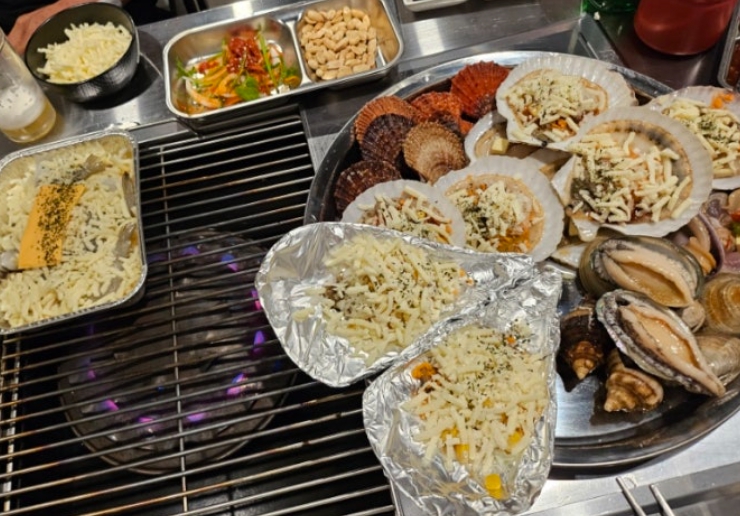 마산해산물원조맛집 삼포이모네해물 조개구이와 버터해물구이 맛집 마산해산물원조맛집 삼포이모네해물 조개구이와 버터해물구이 맛집