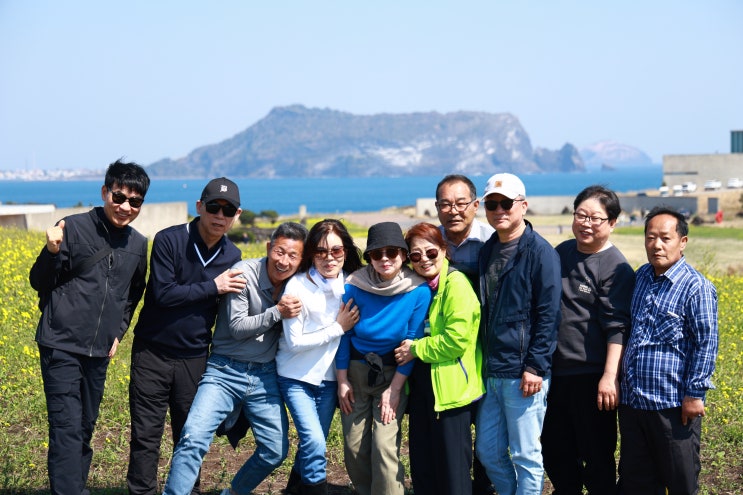  동창모임 제주도패키지여행 카메라사진촬영은 무료로 노쇼핑으로 맞춤형으로 단독으로