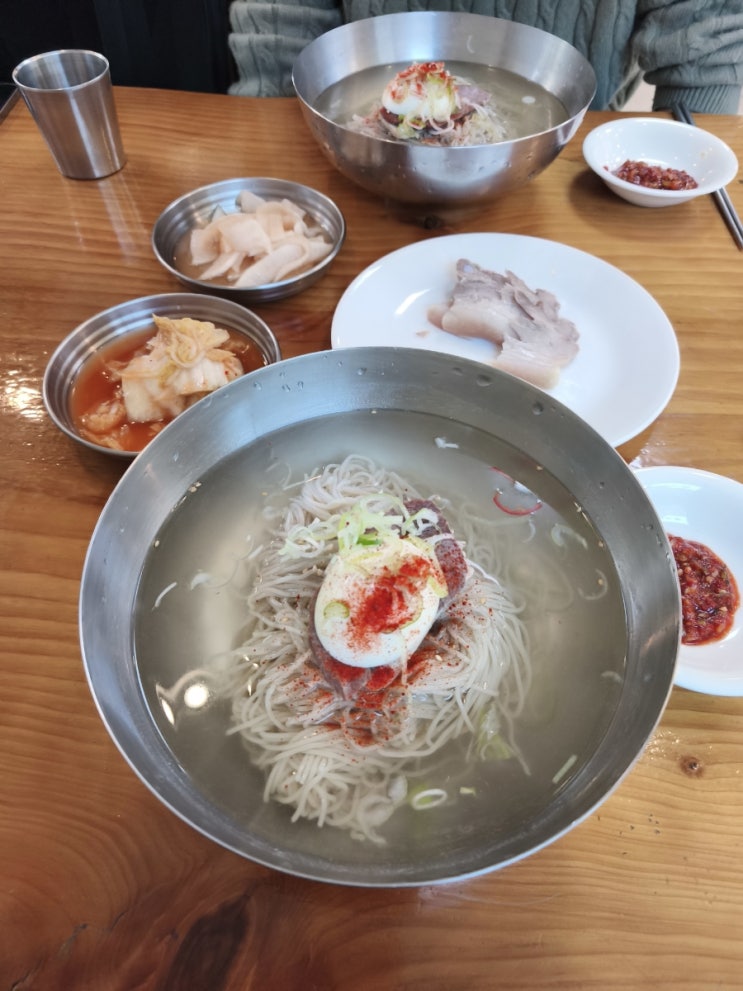  신논현 평양냉면 맛집 의정부 평양면옥 신사점 내돈내산(평양냉면 난생 처음 먹어봄)