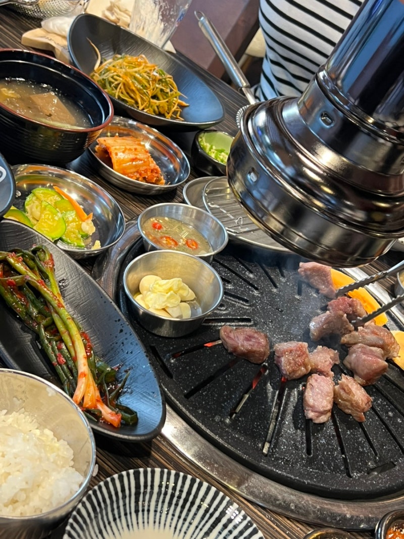 율량동맛집ㅣ철이네 꽃삼겹ㅣ푸짐하고 맛있는 율량동 고기집