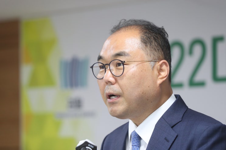 '친윤' 검사장이 지휘한 아크로비스타 압색…또 쇼하나