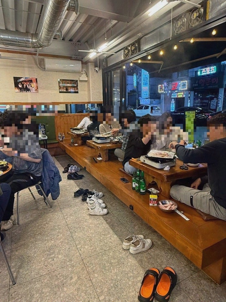  레트로한 분위기에서 즐기는 꽃냉삼, 신한국관 어방동 본점의 어방동고기집