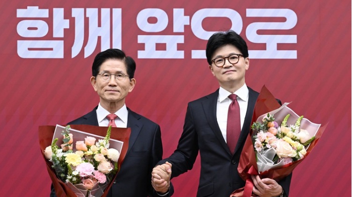  국힘 김문수·한동훈 압축, 한덕수 변수 남아…홍준표는 은퇴 선언