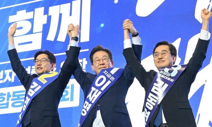더불어민주당, <b>선대위</b> 구성에 국민통합 <b>윤여준</b>, <b>정은경</b> 승부수