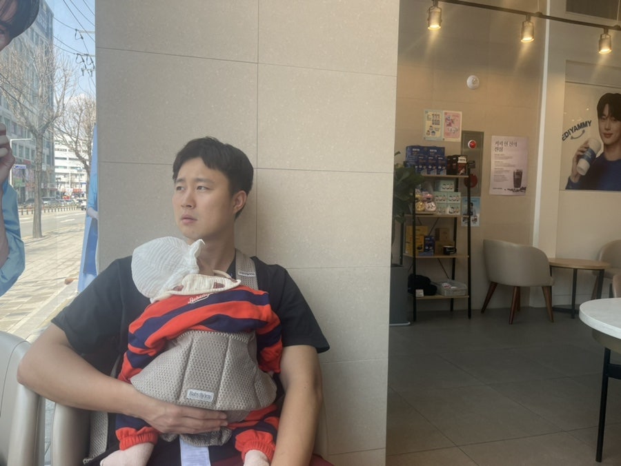 이디야커피 춘천픽트스퀘어점 사진 4