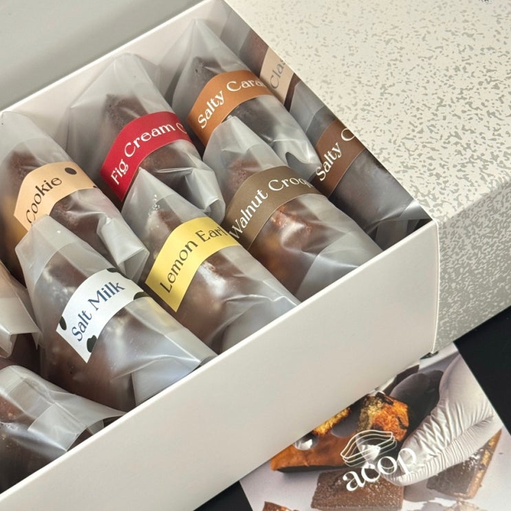  스승의날 선물 고민 끝! 동탄 휘낭시에 맛집 에이콥 베이커리에서 3만원대로 해결