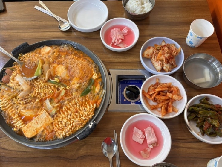  [도봉/쌍문]해장하기 좋은 원조의정부 부대찌개(Feet. 부대찌게, 식혜)!