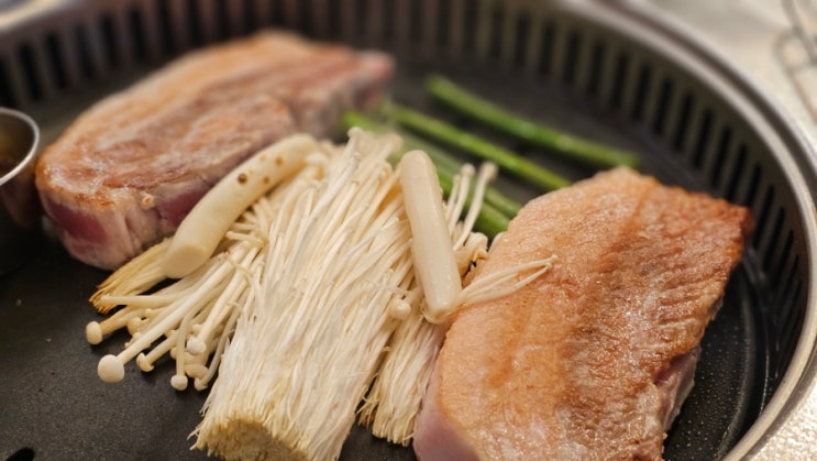  용인] '맛찬들왕소금구이' 두툼한 숙성 고기의 진심을 보여주다.