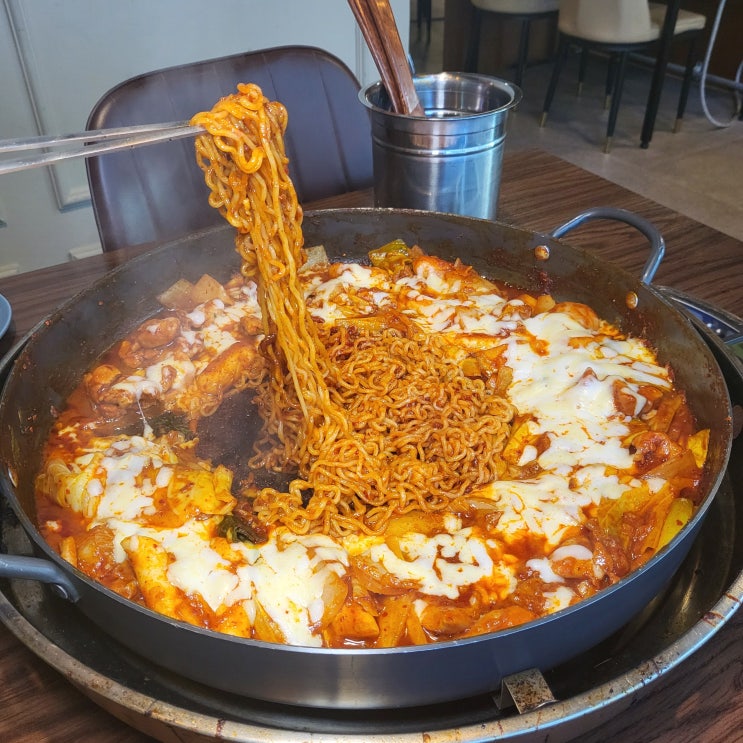 범계역 찐맛집 계탄언니 치즈닭갈비콤비 점심맛집 범계역 찐맛집 계탄언니 치즈닭갈비콤비 점심맛집