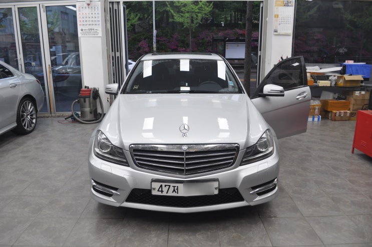  벤츠 C클래스 W204 NTG-4500CE 전원고장 모니터 블랙아웃 메인보드 고장수리 - 수원테크(수입차오디오수리)