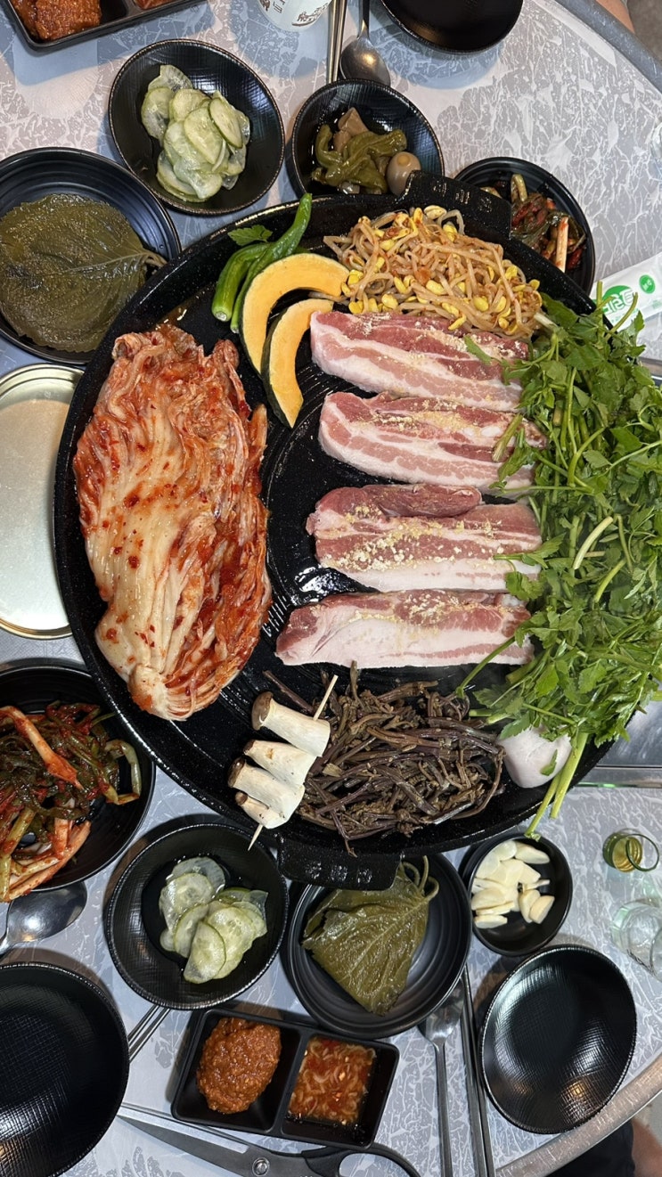  속초 먹거리촌 미나리 생삼겹 맛집 무솥삼겹