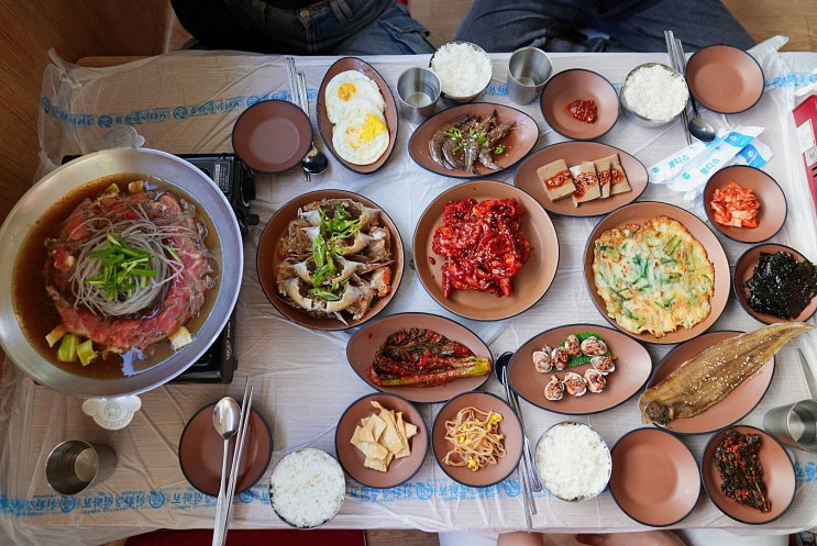  [여수 맛집] 가성비 좋은 여수 한식 불고기 게장 백반 맛집 석천식당 (간장게장, 양념게장, 불고기를 한번에)