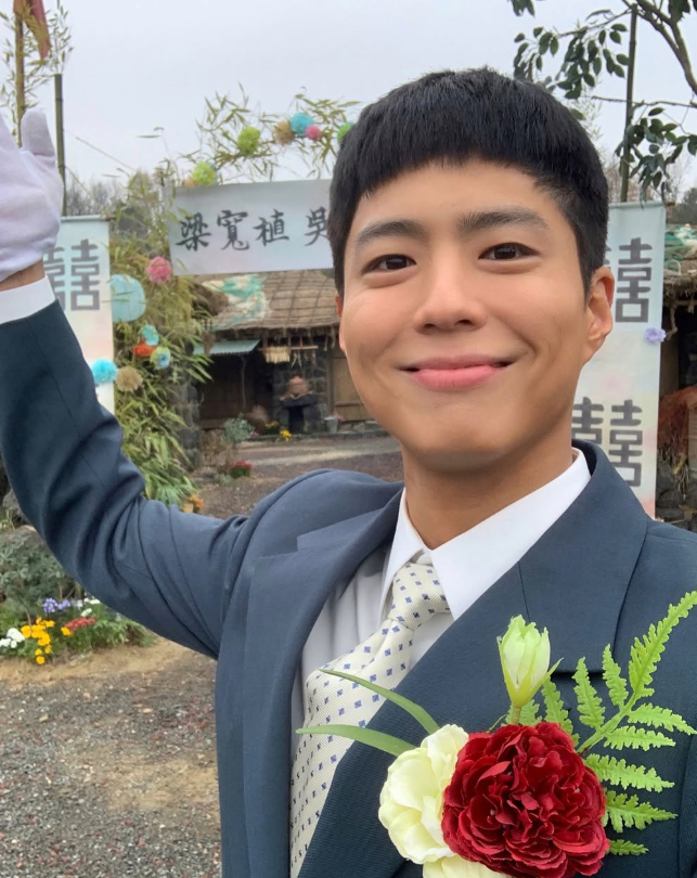 "Park Bo-gum, End of the Faith Debate? A Cool Summary of the Religious Controversy and Recent Changes"