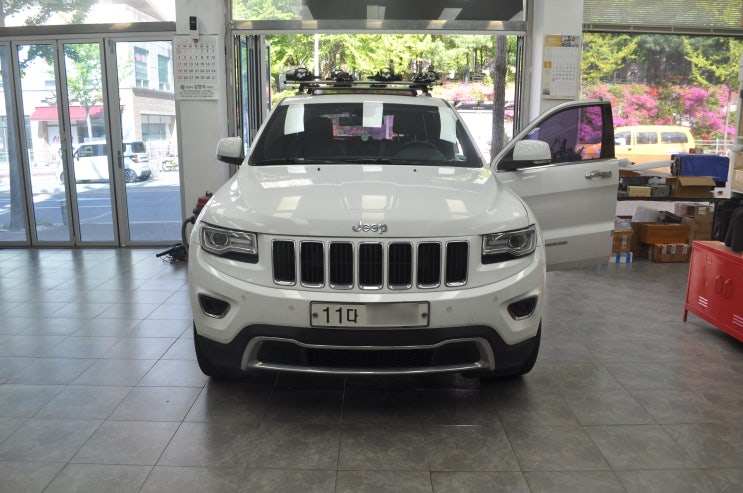  JEEP 그랜드체로키 순정오디오 전원고장 블랙아웃 메인보드 수리 - 수원테크(수입차오디오수리)