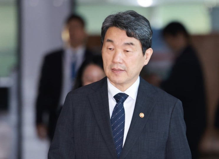 <b>이주호</b> 대통령 <b>권한대행</b> “공정한 선거 관리 최우선”…<b>국정</b>... 