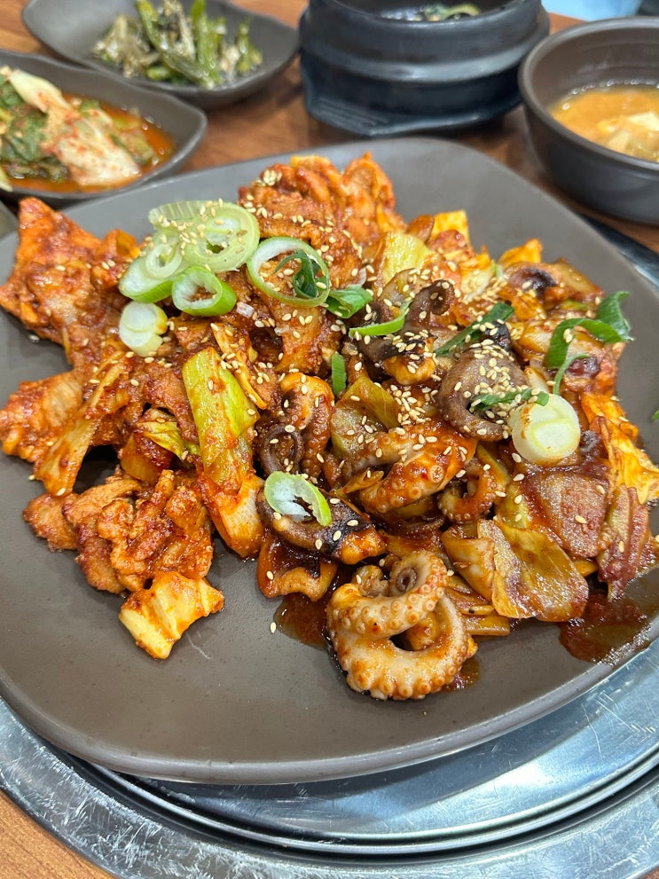  서산맛집 장수우렁쌈밥 2호점 우렁쌈밥, 쭈꾸미 정식