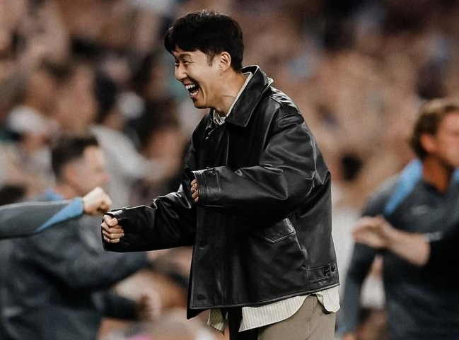 손흥민 결장에도 토트넘, 유로파리그 4강 1차전 보되/글림트에 3-1 완승. 손흥민 복귀 시점은 언제 손흥민 결장에도 토트넘, 유로파리그 4강 1차전 보되/글림트에 3-1 완승. 손흥민 복귀 시점은 언제