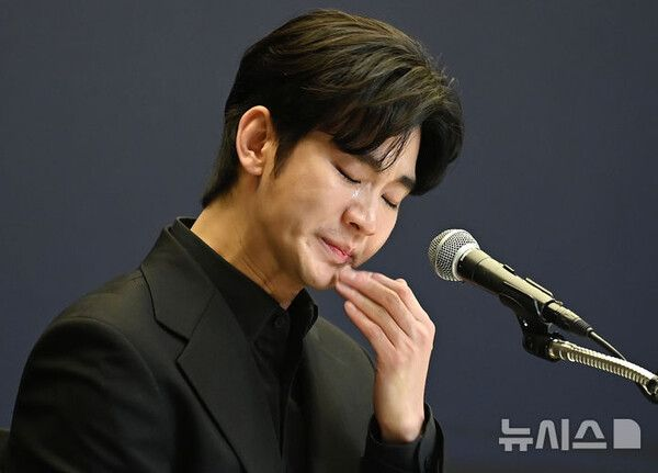  김수현, 광고주에 또 피소…소송가액 벌써 60억