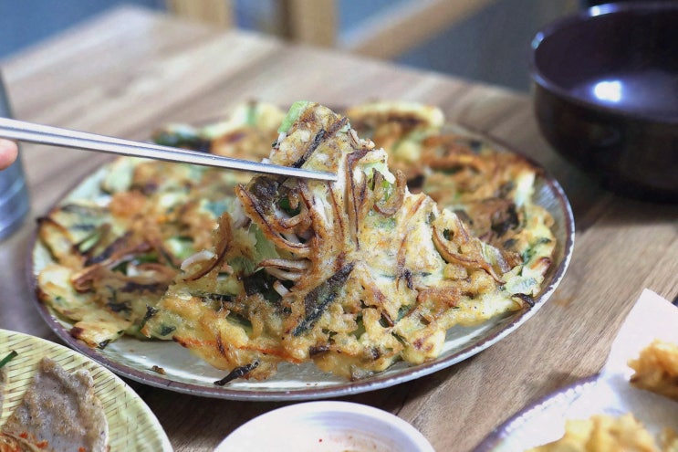  깊고 진한 맛의 강릉 현지인 맛집, 연곡꾹저구탕