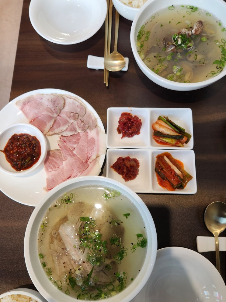  [마곡나루] 온기 - 깔끔한 맛인 돼지곰탕 바지락곰탕이 파는 마곡 코엑스 맛집