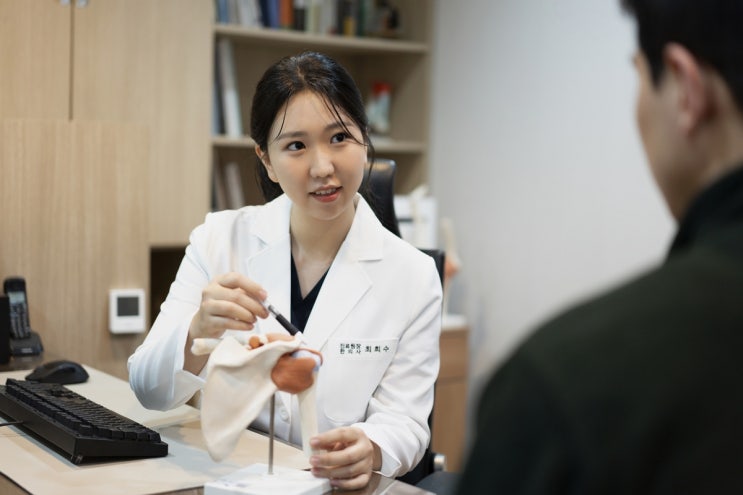 수원일요일한의원 잘못된 자세가 회전근개 유발 원인 수원일요일한의원 잘못된 자세가 회전근개 유발 원인