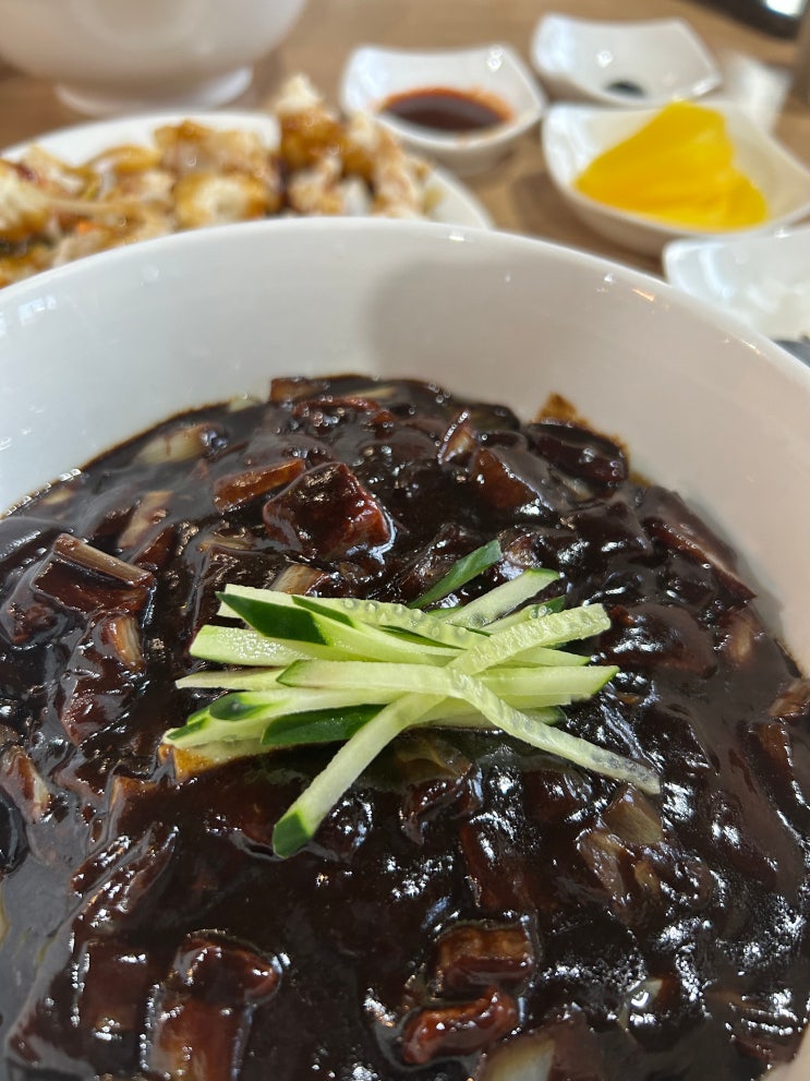  맛있는 중국집 세트메뉴가 떠오르는 전농사거리 맛집<짬뽕필락 전농점> (레몬탕수육, 짜장, 짬뽕)