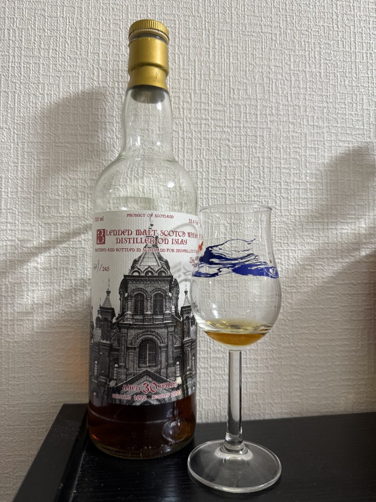  쓰리리버스 시크릿 아일라 30년 처칠 시리즈 (Three Rivers church 30 years blended lsly malt )