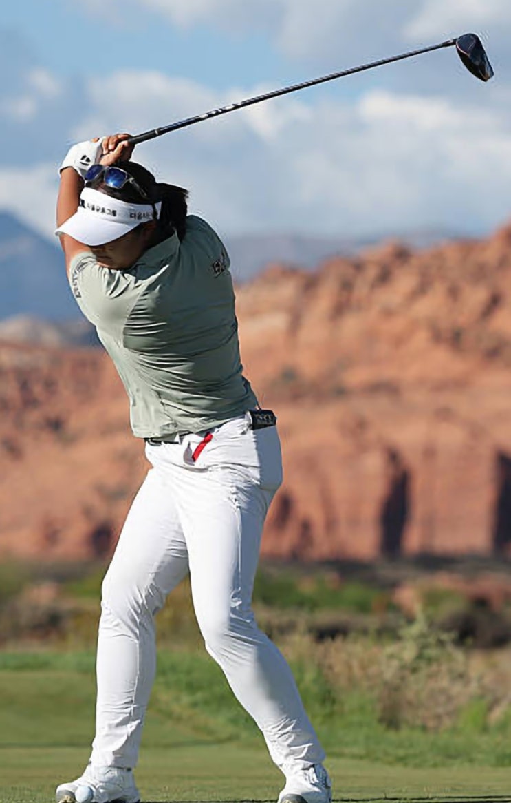 *<b>유해란</b> 2타차 단독선두... 탈락-2025 <b>LPGA</b> 투어"<b>블랙 데저트</b>... 