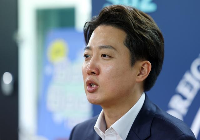 이준석 “<b>이재명</b> 법정구속 우려… 민주당, <b>사법부</b> 압박 멈춰야”