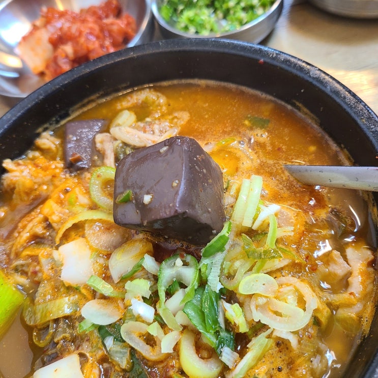  전남 목포 대의동 속이 확 풀리는 해장 맛집 <김정림선지해장국>(선지해장국)