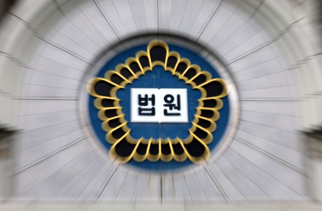  초코파이·과자 1000원어치 가져간 화물차 기사 '벌금 5만원'