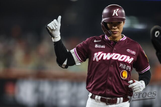 [KBO] <b>송성문</b>, 대<b>기록</b> -2! 이종범 넘을까?
