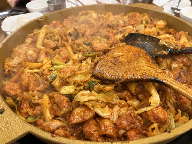  남양주시 화도읍 동네 주민 낮술 맛집 <마석호반닭갈비>(닭갈비, 막국수, 볶음밥)