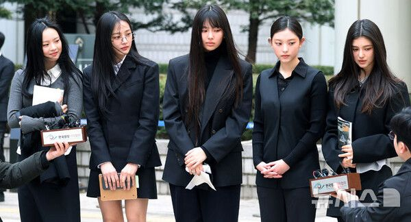 윤일상, 뉴진스 사태에 "계약은 장난이 아냐"
