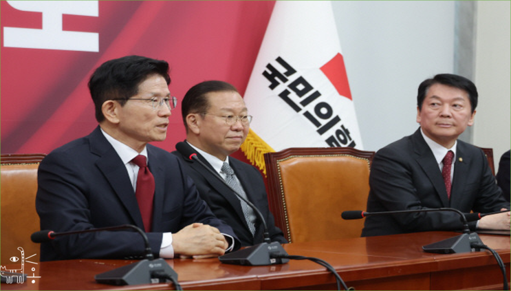 공동선대위원장 <b>안철수</b>, <b>김문수</b>에 게엄.탄핵반대 <b>사과</b>하고... 