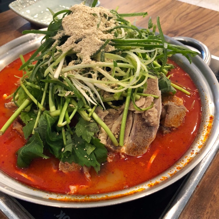  송도 감자탕 24시 맛집 본대가 미나리감자탕